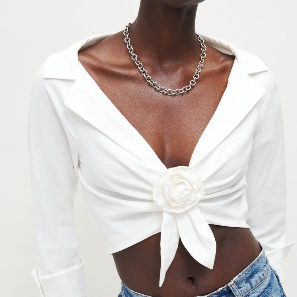 Elegant White Cropped Blouse